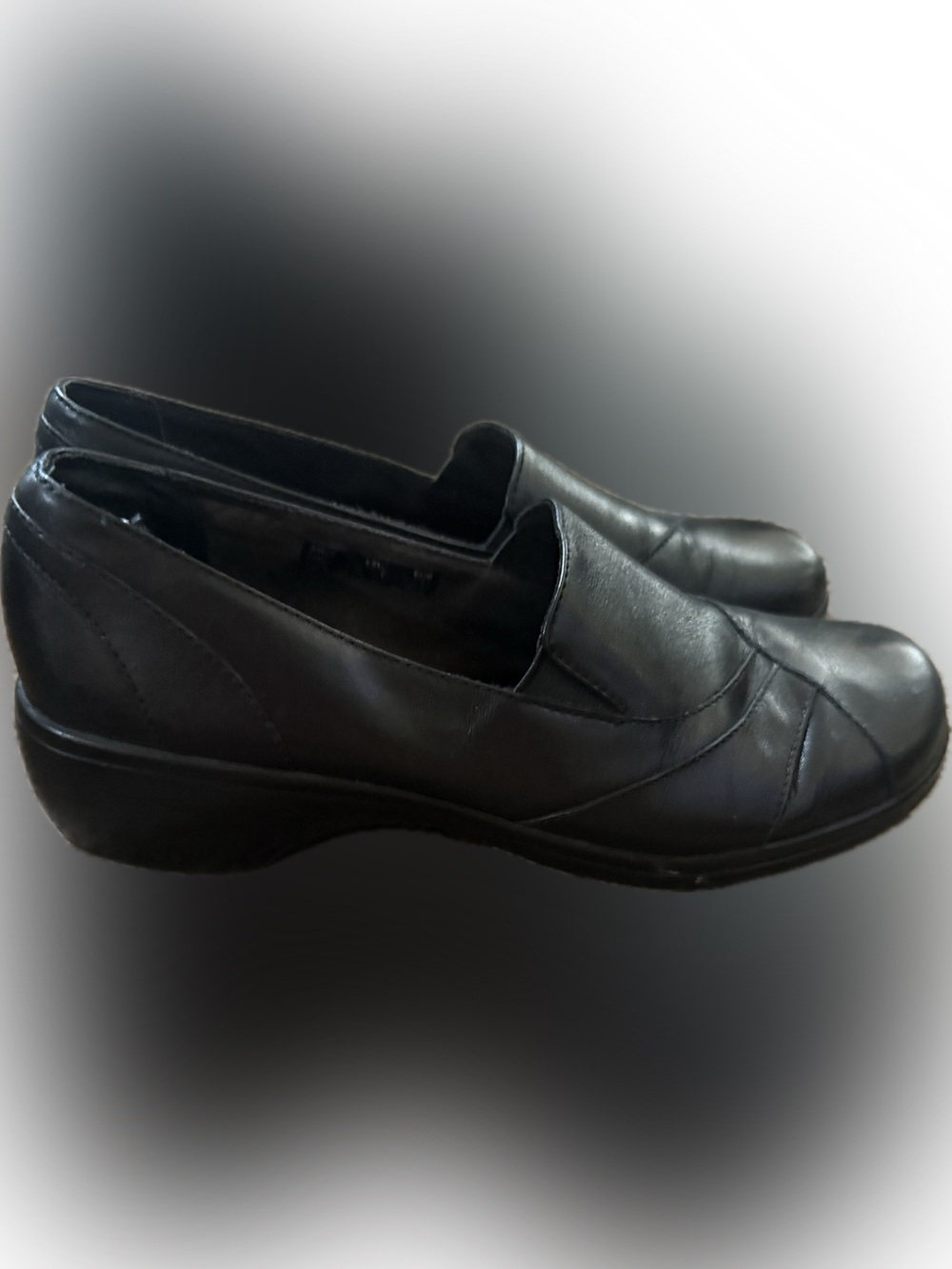 Clarks Black Leather Women's-Style Slip-On Loafers - Picture 2 of 4